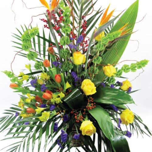 Corbeille de fleurs variées (choix du fleuriste)