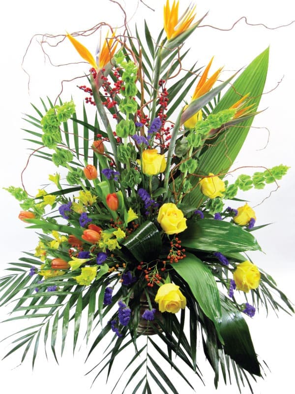 Corbeille de fleurs variées (choix du fleuriste)